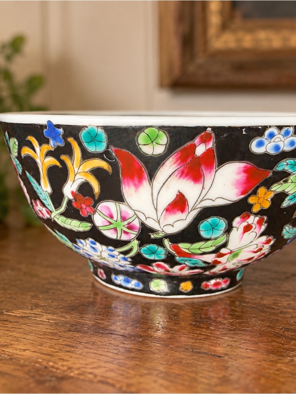Vintage Jingdezhen Famille Noire Millefleurs Porcelain Bowl China 4.5”